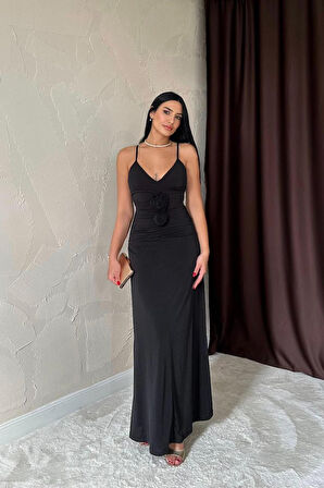 Reka Moda Siyah Büzgülü Uzun Güllü Elbise