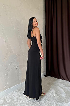 Reka Moda Siyah Büzgülü Uzun Güllü Elbise