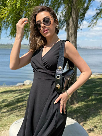 Reka Moda Kadın Ithal Krep Kumaş Kruvaze Yaka Eteği Kloş Kolsuz Mini Elbise