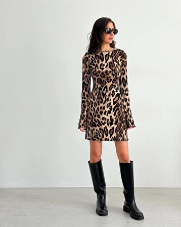 Reka Moda Kadın Uzun Kollu Sırtı Açık Bağlamalı Leopar Desenli Kısa Dalgıç Elbise