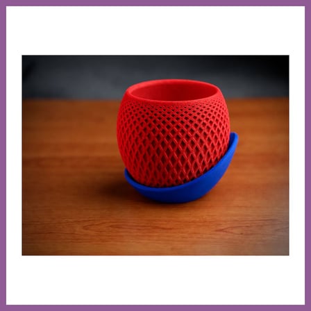 Bezos 3D Baskı Küre Saksı - Kafes Dokulu İki Parçalı Dekoratif Saksı - Kırmızı-Mavi RENGAREN