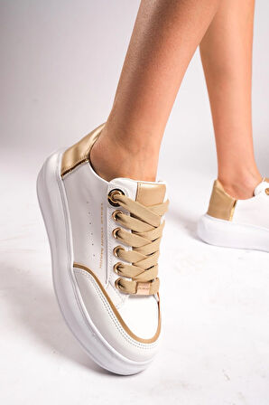 Modaya Uygun Kadın Beyaz Altın Detaylı ve Kalın Tabanlı Spor Ayakkabı 2025 Koleksiyonu GOLD BEYAZ / 36