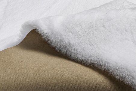 Dekoratif Tavşan Tüyü Ultra Yumuşak Peluş Kaymaz Halı Yolluk