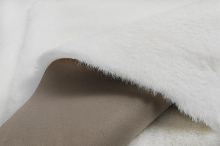 Tavşan Tüyü Dekoratif Ultra Yumuşak Post Peluş Kaymaz Halı