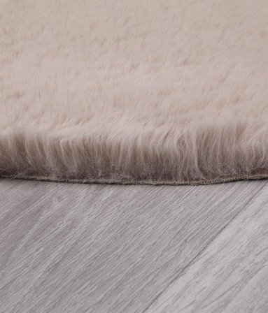 Tavşan Tüyü Dekoratif Ultra Yumuşak Post Peluş Kaymaz Halı