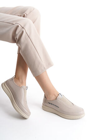 Günlük İçi Dışı Hakiki Deri Ortopedik Taban Lastikli Kadın Ayakkabı Lv4023