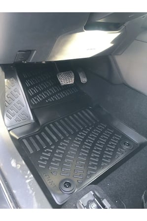 Toyota C-HR 2023 Araca Özel Tasarım 3D Havuzlu Paspas