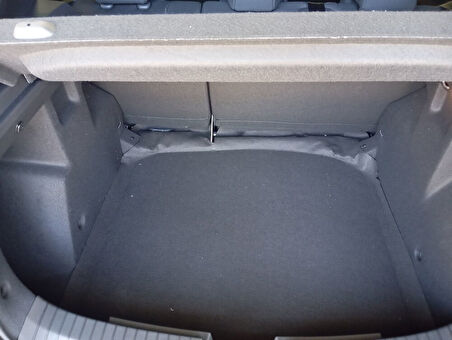 Rizline Renault Duster 2024 Ve Sonrası 3D Havuzlu Paspas Siyah Ve Bagaj Havuzu  4x2 Sabit Zemin LPG MHEV  Set