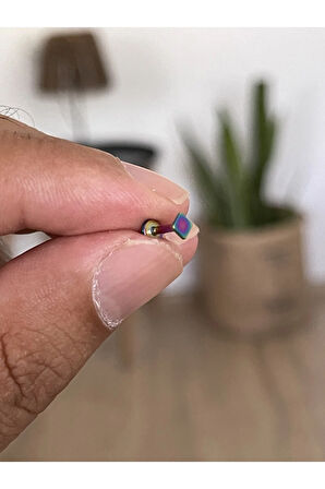 Şık Cerrahi Çelik Dudak Tragus Helix Kıkırdak Conch Minimal Kare Piercing