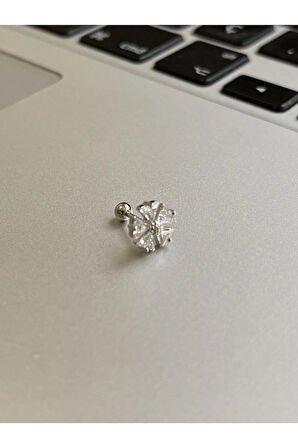 316 L Cerrahi Çelik Dudak Kıkırdak Helix Tragus Piercingi Yonca Detaylı Piercing