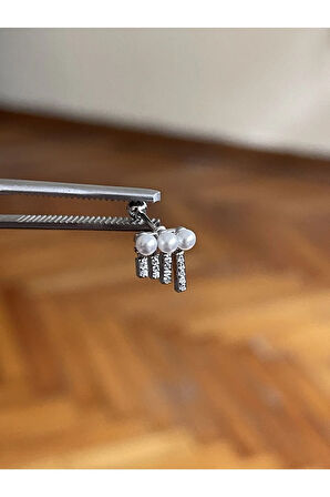 316 L Cerrahi Çelik Dudak Kıkırdak Helix Tragus Piercingi İnci Detaylı Piercing