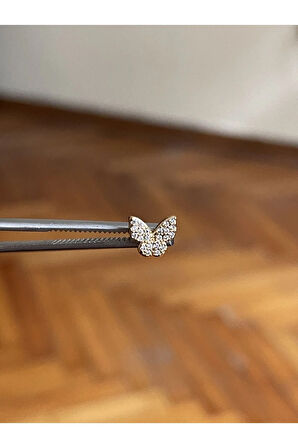 316 L Cerrahi Çelik Dudak Kıkırdak Helix Tragus Piercingi Kelebek Detaylı Piercing