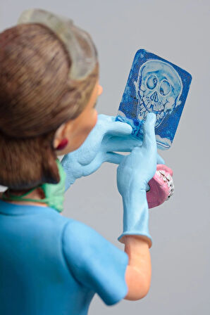 Forchino Koleksiyonu / Kadın Diş Hekimi Küçük Boy