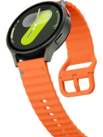 Oppo Realme Watch S / Watch S Pro İle Uyumlu 22mm Kordon Dalgalı Dikiş Detaylı Silikon Saat Kordonu
