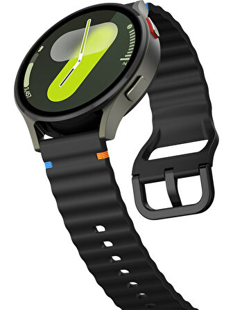 Oppo Realme Watch S / Watch S Pro İle Uyumlu 22mm Kordon Dalgalı Dikiş Detaylı Silikon Saat Kordonu
