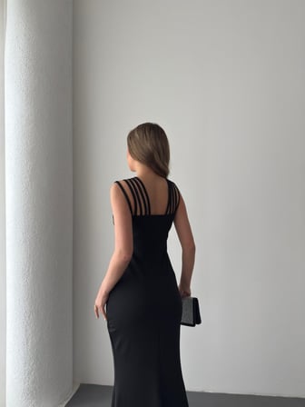 Kadın Omuz çoklu Askılı önü Taş Işlemeli Balık Kesim Janjan Krep Maxi Boy Elbise