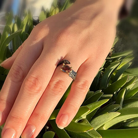 Tüy Desenli Zultanit Taşlı Gümüş Yüzük – Wingtrace