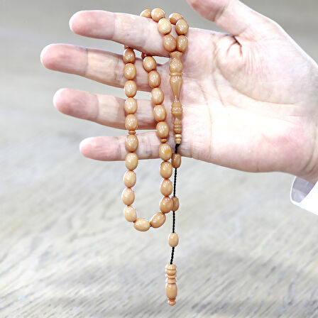 Sistemli Arpa Kesim Krem Rengi Sıkma Kehribar Tesbih