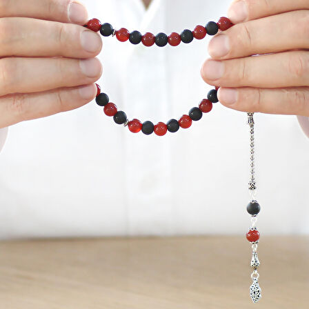 925 Ayar Gümüş Foxtail Zincir Püsküllü Küre Kesim Kırmızı Siyah Ayyıldız Oniks Akik Doğaltaş Taraftar Tesbih