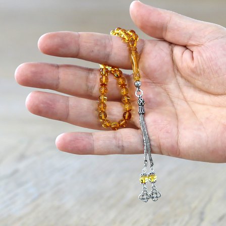 Damla Kehribar Tesbih - 925 Ayar Gümüş Püsküllü - Küre Kesim - Sarı Renk
