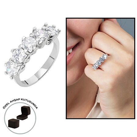 Starlight Diamond Pırlanta Montür 925 Ayar Gümüş Kadın Beştaş Yüzük
