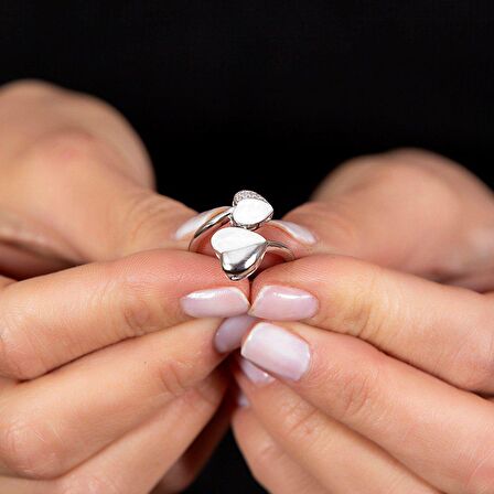 Sedef Taşlı Kalp Tasarım 925 Ayar Gümüş Kadın Yüzük