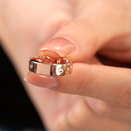 Zirkon Taşlı Zincir Tasarım Rose Renk Free Size Kişiye Özel İsim/Harf Yazılı 925 Ayar Gümüş Kadın Yüzük