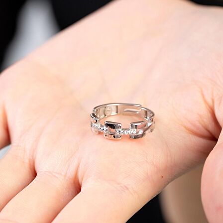 Zirkon Taşlı Kare Zincir Tasarım Silver Renk Free Size 925 Ayar Gümüş Kadın Yüzük