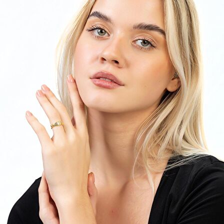 Beyaz Zirkon Taşlı Merdiven Tasarım Gold Renk Free Size 925 Ayar Gümüş Kadın Yüzük