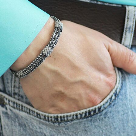 İlmek İlmek El Örgüsü Asil Çerkez Tasarım 1000 Ayar Gümüş Kazaz Erkek Bileklik