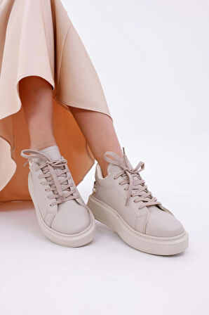 Kadın Bağcıklı Basic Sneaker Inci Detaylı Kalın Taban Spor Ayakkabı