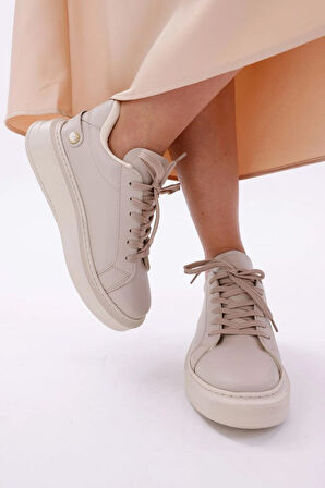 Kadın Bağcıklı Basic Sneaker Inci Detaylı Kalın Taban Spor Ayakkabı