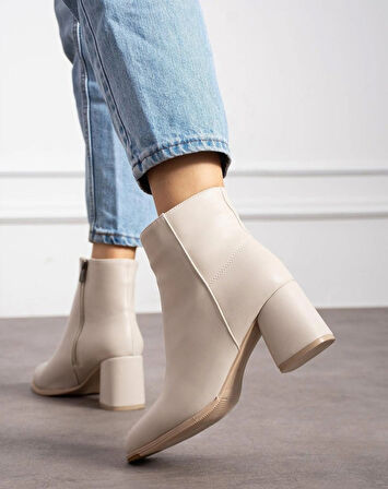 Kadın Bilekte Blok Topuklu Yanı Fermuarlı Günlük Bot