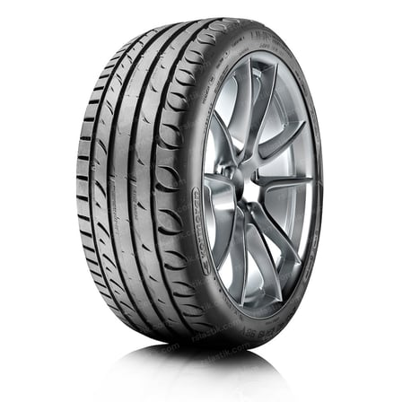 Kormoran 215/50 R17 95W XL Ultra High Performance