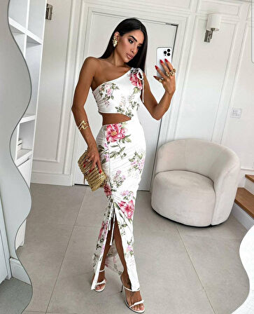 Rose's Boutiqe All About Women Kadın Dalgıç Kumaş Asansör Büzgülü Yırtmaç Detaylı Maxi Boy Elbise