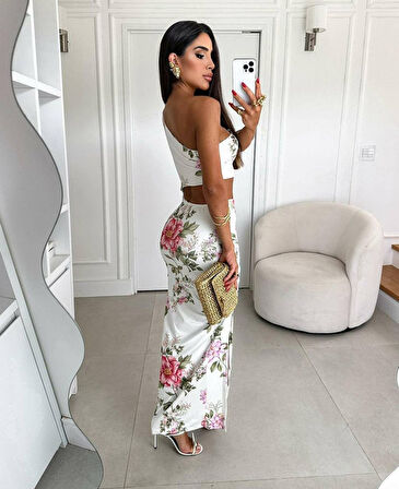 Rose's Boutiqe All About Women Kadın Dalgıç Kumaş Asansör Büzgülü Yırtmaç Detaylı Maxi Boy Elbise