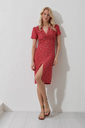 Rose's Boutiqe All About Women Kadın Viskon Kumaş V Yaka Yırtmaç Detaylı çiçek Desenli Elbise 