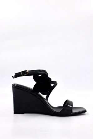 Rosalinda Bantlı Dolgu Topuk Kadın Ayakkabı