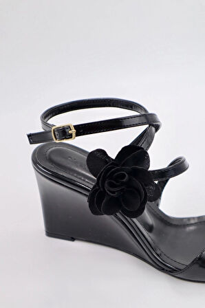 Rosalinda Bantlı Dolgu Topuk Kadın Ayakkabı