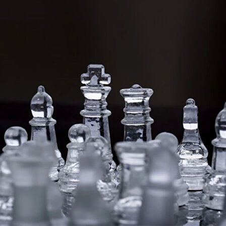 Glass Chess Cam Satranç Takımı (25 Cm X 25 Cm)