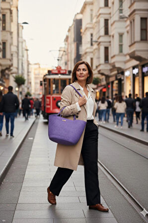 El İşçiliği Zigzag Tekniği ile Dikilen Şık Tasarım Çanta