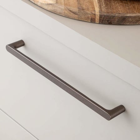 System Mobilya Kulbu Fırçalı Bronz Renk 160mm Kulp (SY4732 0160 ELX3)