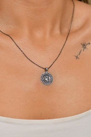 925 Ayar Aslan Burcu Burç Çarkı Unisex Gümüş Kolye 45-55cm