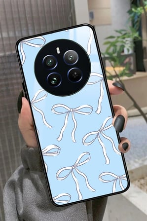 Realme 12 Uyumlu Beyaz Kurdele Tasarımlı Parlak Silikon Kılıf