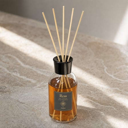 Amber 100 ml Bambu Çubuklu Oda Kokusu – Şeffaf Uzun Silindir Cam Şişe