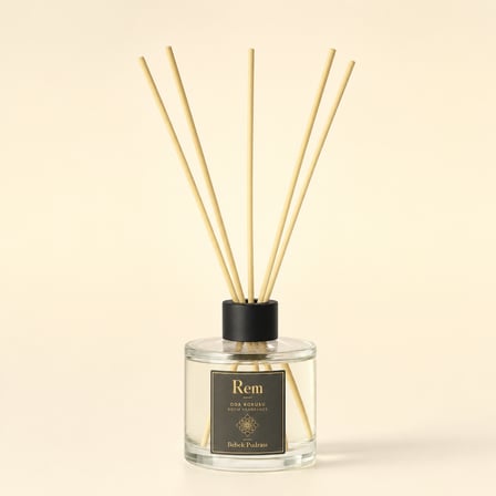 Bebek Pudrası 150 ml Bambu Çubuklu Oda Kokusu – Yuvarlak Silindir Cam Şişe