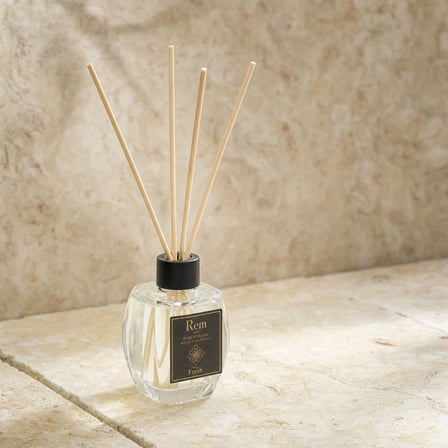 Fresh 100 ml Bambu Çubuklu Oda Kokusu – Elmas Model Cam Şişe