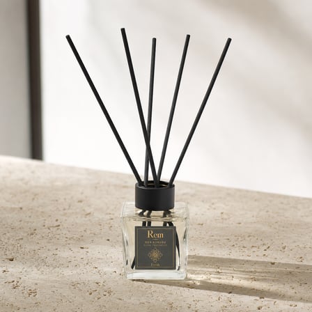 Fresh 100 ml Fiber Çubuklu Oda Kokusu – Kare Cam Şişe