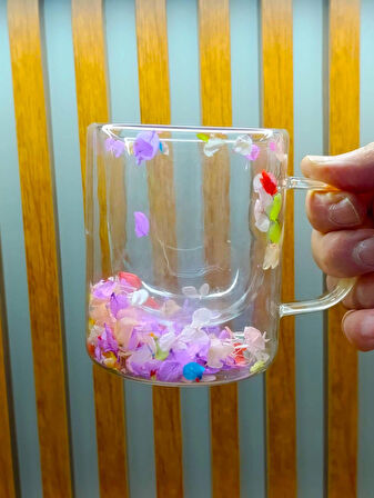 2 Adet Çift Cidarlı Çiçekli Kupa – Isıya Dayanıklı Cam Çay & Kahve Kupası Şık Tasarım 300 ml
