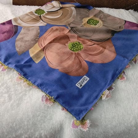El Emeği İ̇Ğne Oyası Yazma , Fular ,Yemeni, Mevlit Örtüsü , Baş Örtüsü 4 Kenarı Oyalı  Pamuk 100*100Cm